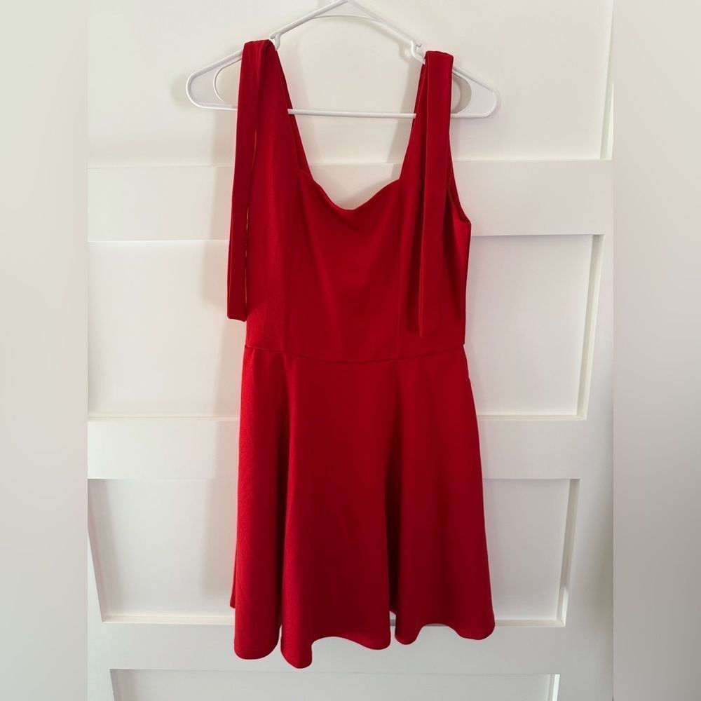 Mi Ami Elegant Red Sleeveless swing Dress tie straps size medium - Picture 2 of 4
